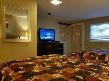 Sea Haven Resort Motel Southampton Exterior photo